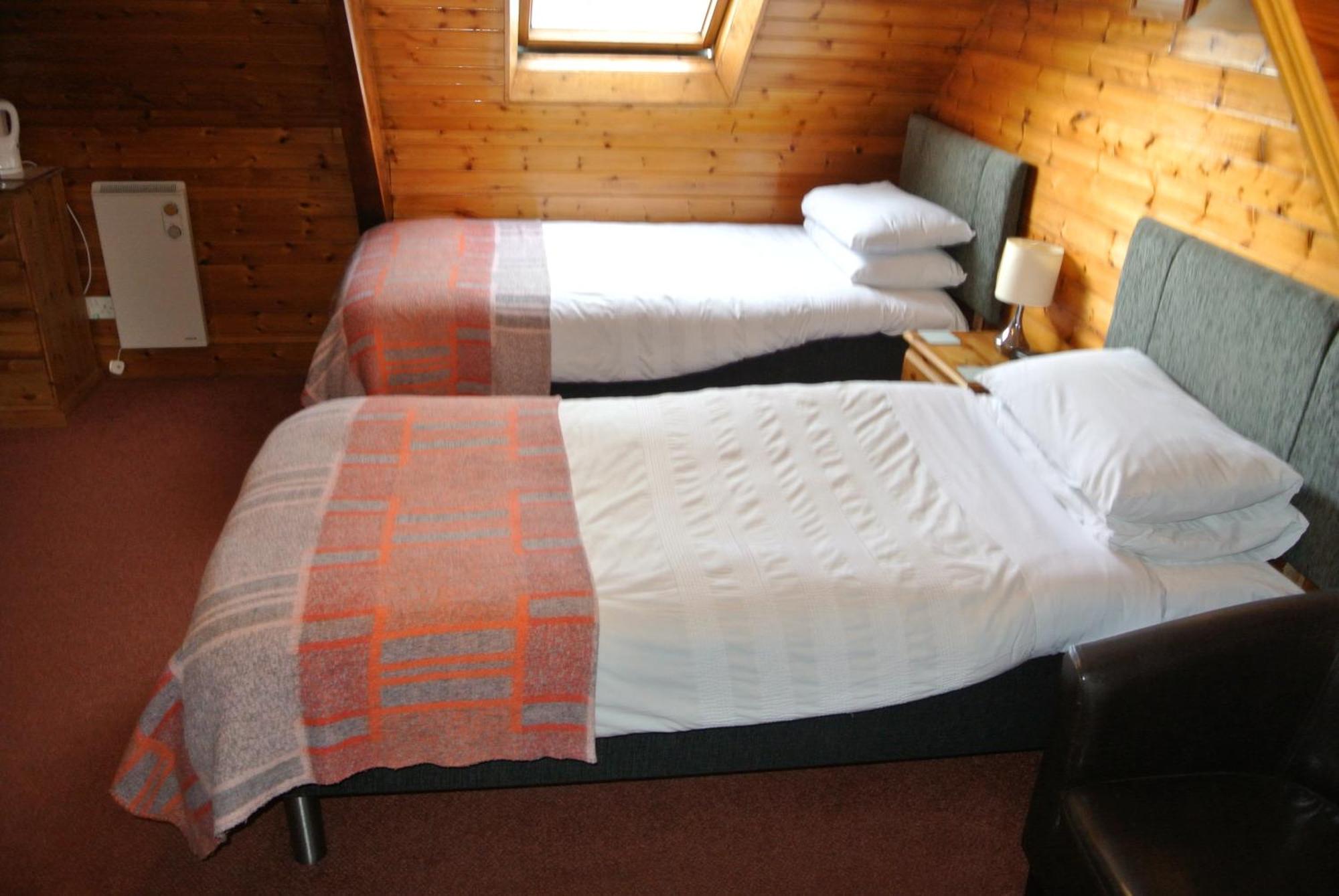 Old Castle Farm Guest House Brecon Room photo